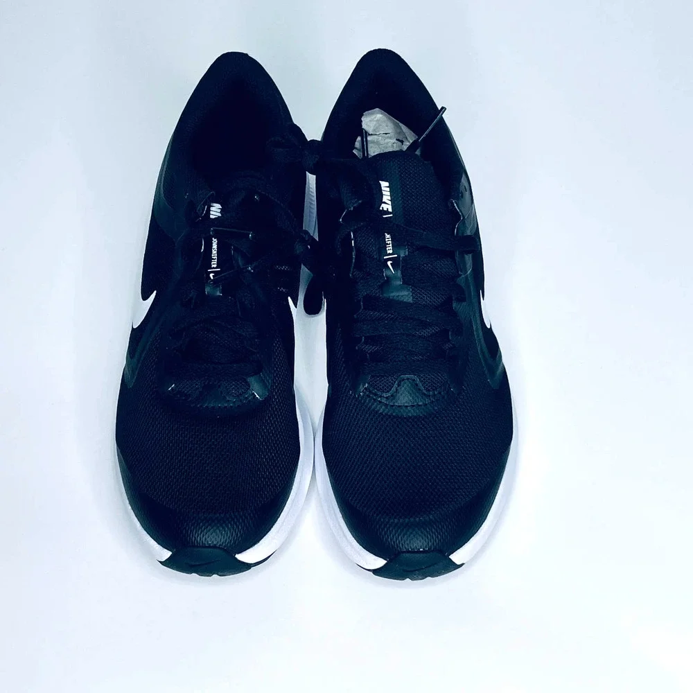 Nike Downshifter 10 Black White Tennis Shoe